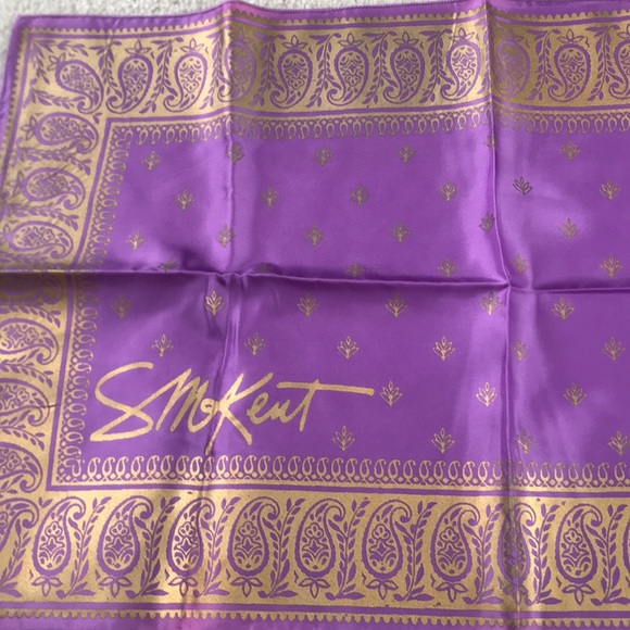 S M Kent for Avon Accessories - NEVER WORN Vintage Scarf by S M Kent for Avon S M Kent for Avon Accessories - NEVER WORN Vintage Scarf by S M Kent for Avon
